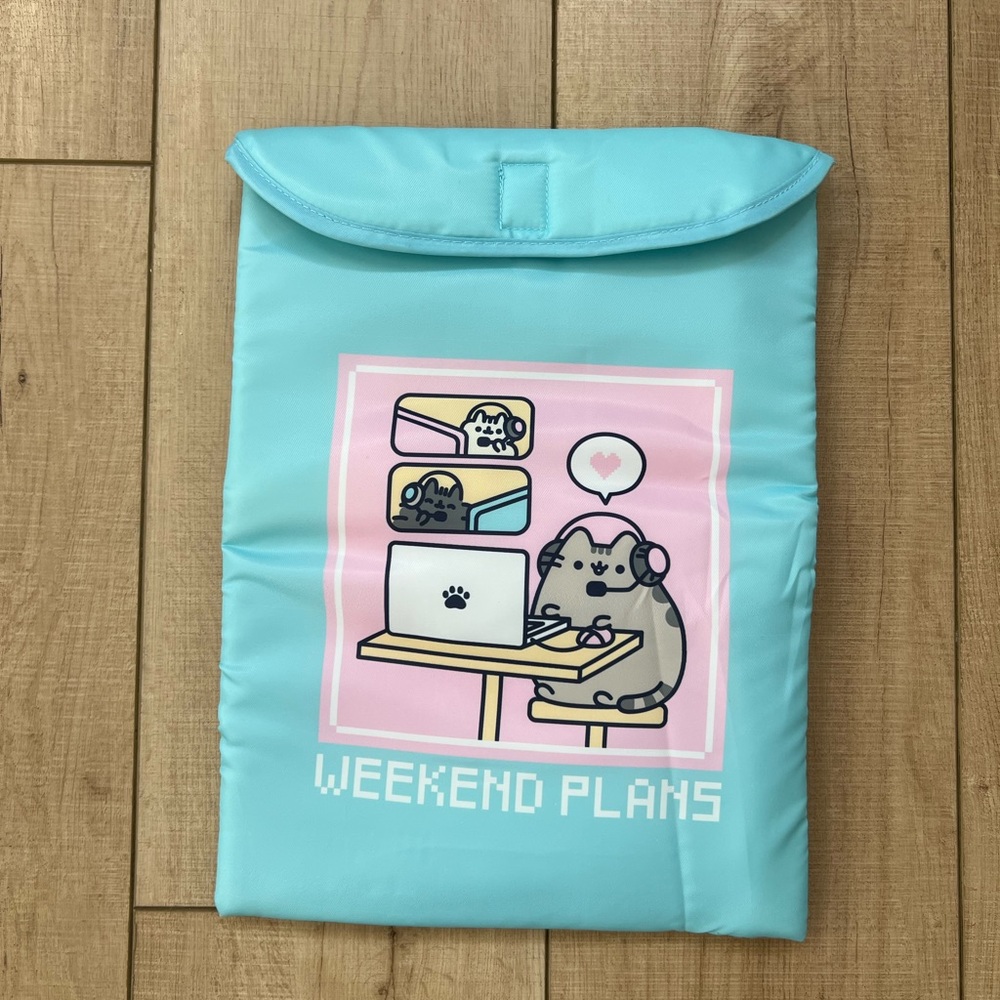 Pusheen Box Exclusive Laptop Sleeve